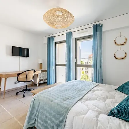 Appartamento Chez Viviane Parking/ Classe 4 * *